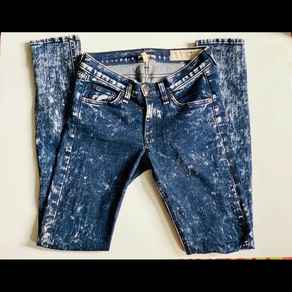 Rag and Bone Jeans / size 24 Acid Wash